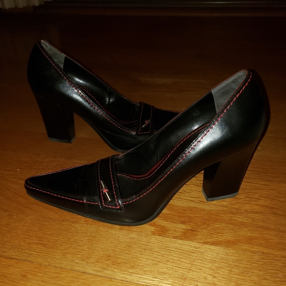 Hilfiger heels - Picture 2 of 2